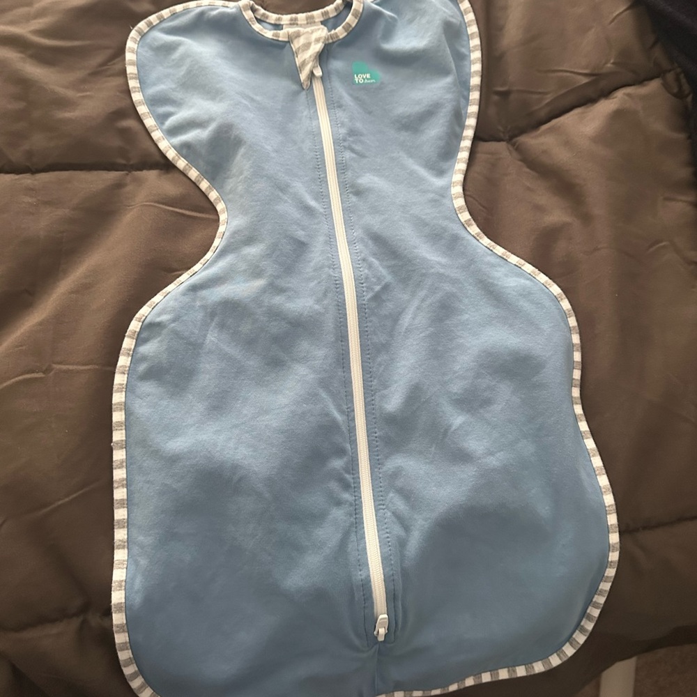 Love to Dream Blue Swaddle with White Trim